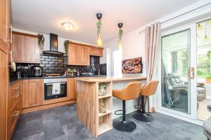 Photo 19- click for photo gallery